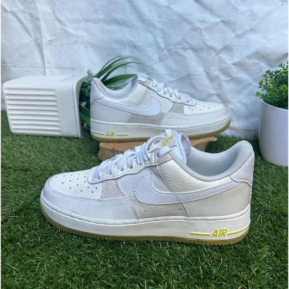 Nike Women's Air Force 1'07 Low  Color
SUMMIT WHITE/WHITE-OPTI YELLOW-SAIL 7.5 - Picture 6 of 16